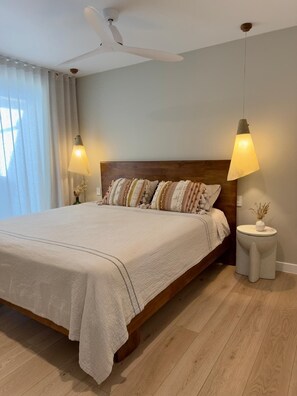 4 chambres, fer et planche à repasser, Wi-Fi, literie fournie