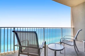 Condo, 1 très grand lit et 1 canapé-lit (Tidewater 3006) | Terrain de l’hébergement 