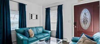 4-bedroom cozy beach house