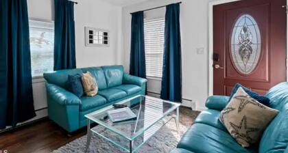 4-bedroom cozy beach house