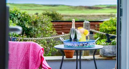 The Studio At Raymond House - Penally - Tenby