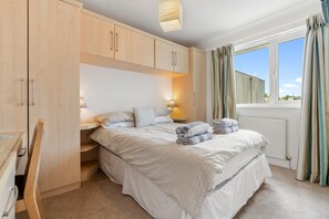 3 Schlafzimmer, Bügeleisen/Bügelbrett, WLAN, Bettwäsche