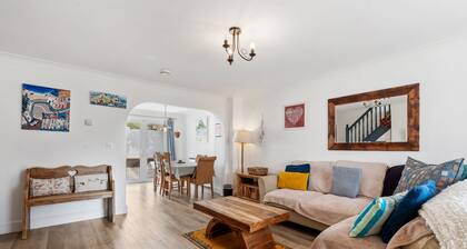 Macalby Cottage Holiday Home at Harlyn Bay Padstow