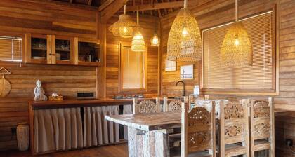 Nico's House Lembongan