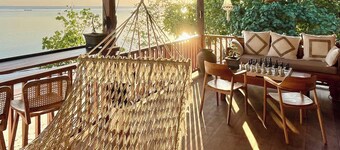 นิโก เฮาส์ เลมบองกัน