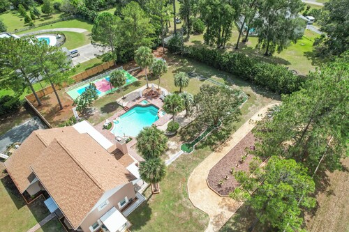 NEW! Pickleball•Arcade•Racetrack•Pool•Golf•Firepit