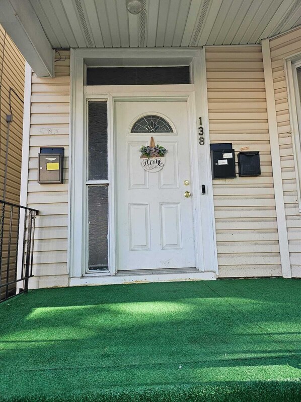 تفاصيل الفندق من الخارج