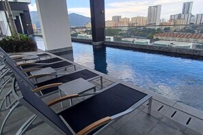 Unclassified image, 3 of 41, button - Aesthetic 2BR @ Urban Suite (Infinite Pool & Gym) (George Town)