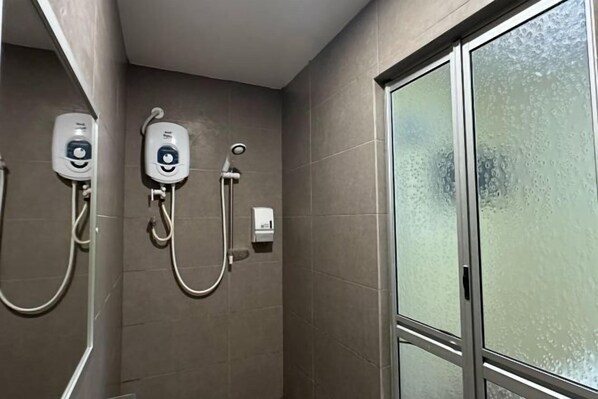 Room - Serian Transit Inn (Serian)