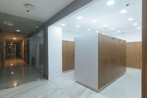 Interior - Maine Residences Tramo near NAIA Terminal (Pasay)