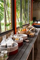 Desayuno buffet todos los días (con cargo)
