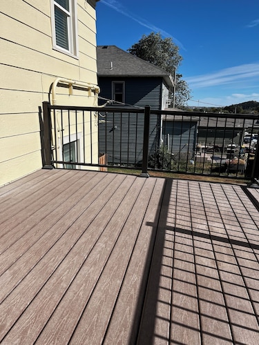 Cozy & Quiet: Apartment located in a quiet neighborhood in Rapid City