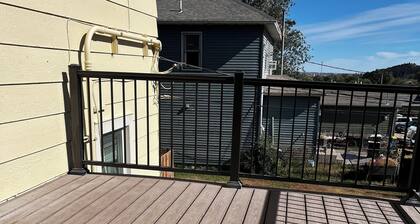 Cozy & Quiet: Apartment located in a quiet neighborhood in Rapid City