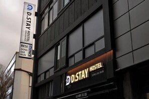 Exterior - D STAY HOSTEL dongdaemun (Seoul)