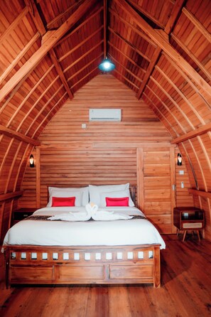 Deluxe-Doppelzimmer | Minibar, Schreibtisch, kostenloses WLAN, Bettwäsche