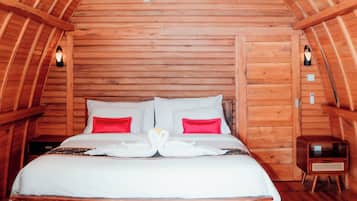 Kamar Double Deluks | Minibar, meja kerja, Wi-Fi gratis, dan seprai linen