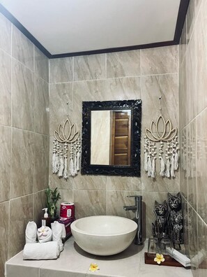 Deluxe Double Room | Bathroom - Nusa Dua Huts Pondok Gajah Para by EPS (Nusa Dua)