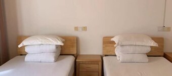 Shijiufeng QingYaFarmhouse