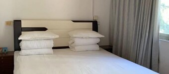 Shijiufeng QingYaFarmhouse