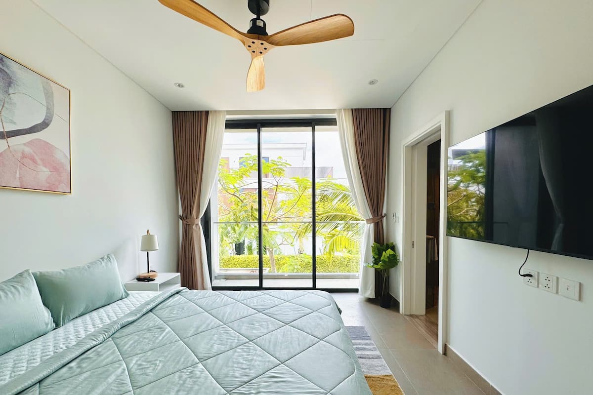 Doppia Luxury, balcone, vista giardino | Servizio della camera