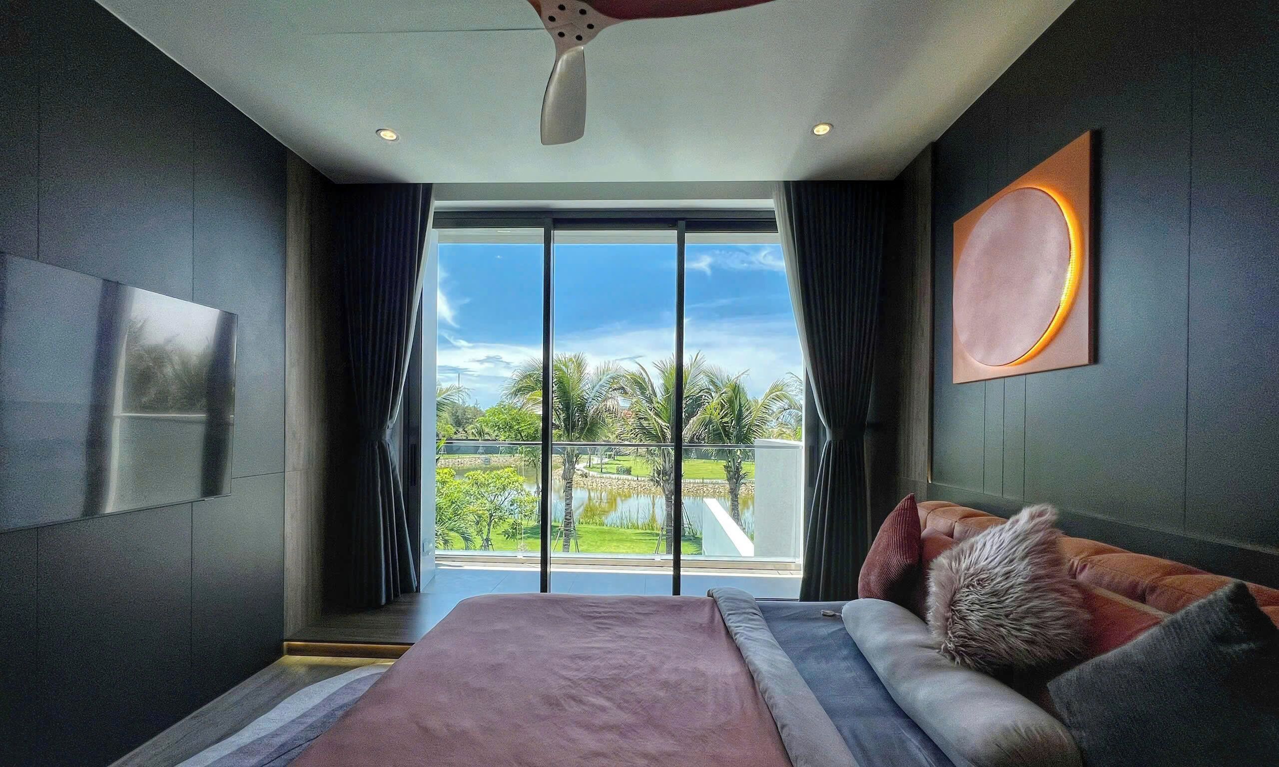 Biệt thự Cao cấp | Bộ đồ giường cao cấp, nệm cao su hoạt tính (memory foam) 