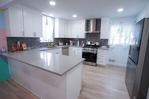 Microwave, oven, stovetop, dishwasher