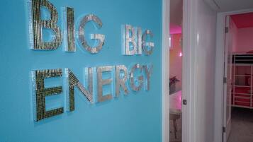 4 camere, ferro/asse da stiro, Wi-Fi, lenzuola