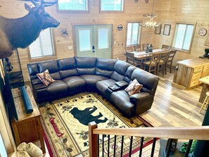 Televisor intel·ligent, llar de foc i estèreo