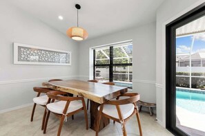 Dining - Island Beach Home - Heated Pool, Spa & Sauna (Marco Island)