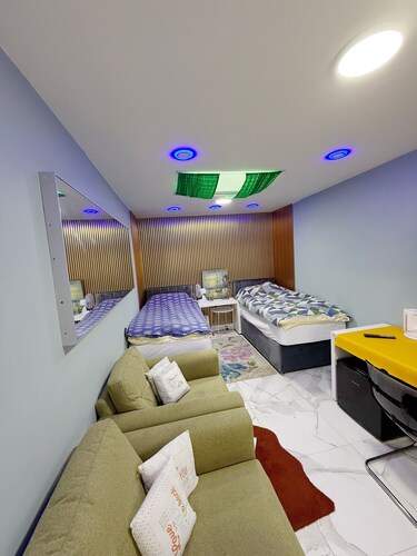 2 x Bedroom en-suite