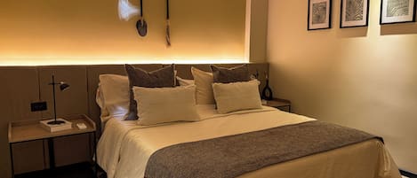 4 chambres, bureau, Wi-Fi gratuit, draps fournis