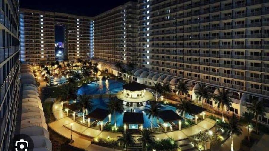 Royal Purple Cinema Room