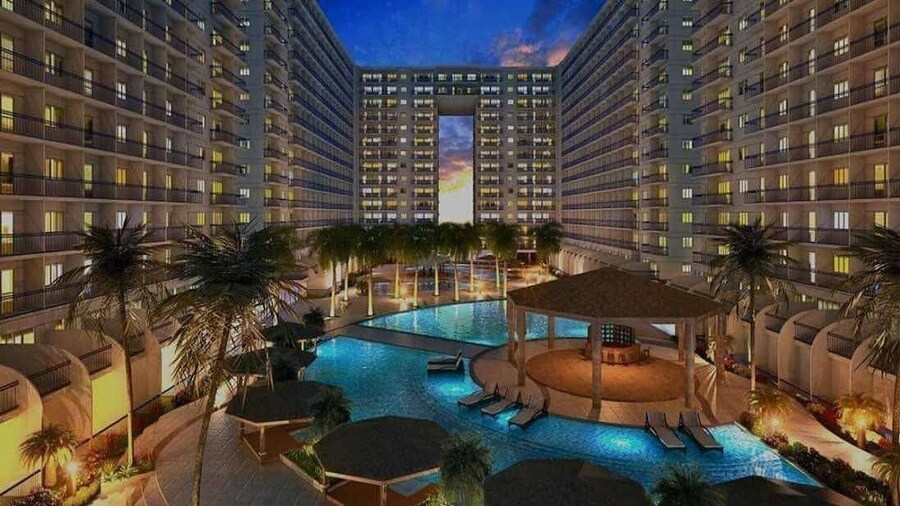 Royal Purple Cinema Room