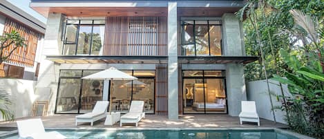 Villa (5 Bedrooms) | Exterieur