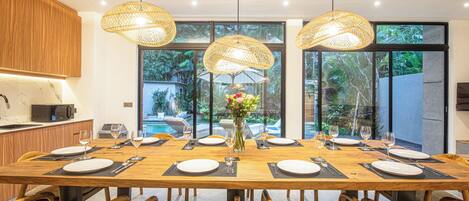 Villa (5 Bedrooms) | Vista frontal de la propiedad