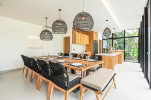 Villa (6 Bedrooms) | Exterieur