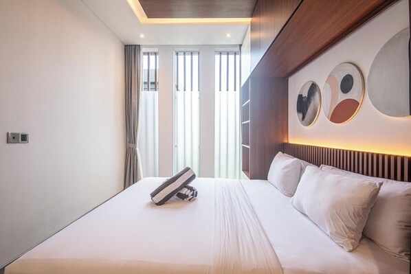 Villa (5 Bedrooms) | Exterior