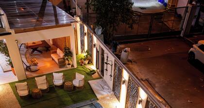 Couples Suites at Ocean Park Beach Club