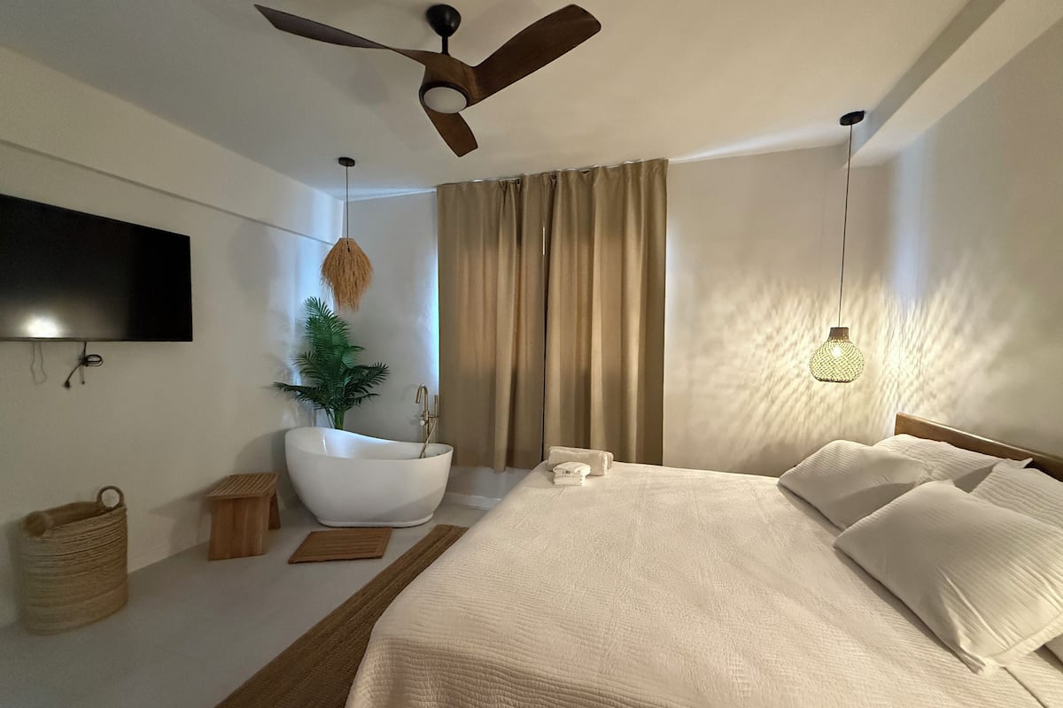 Comfort Studio, City View