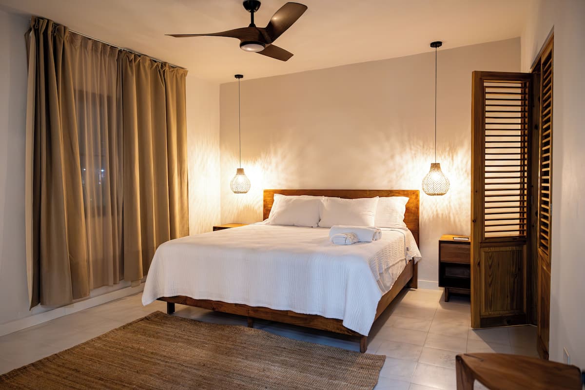 Suite estudio exclusiva, vistas a la ciudad | Wifi gratis