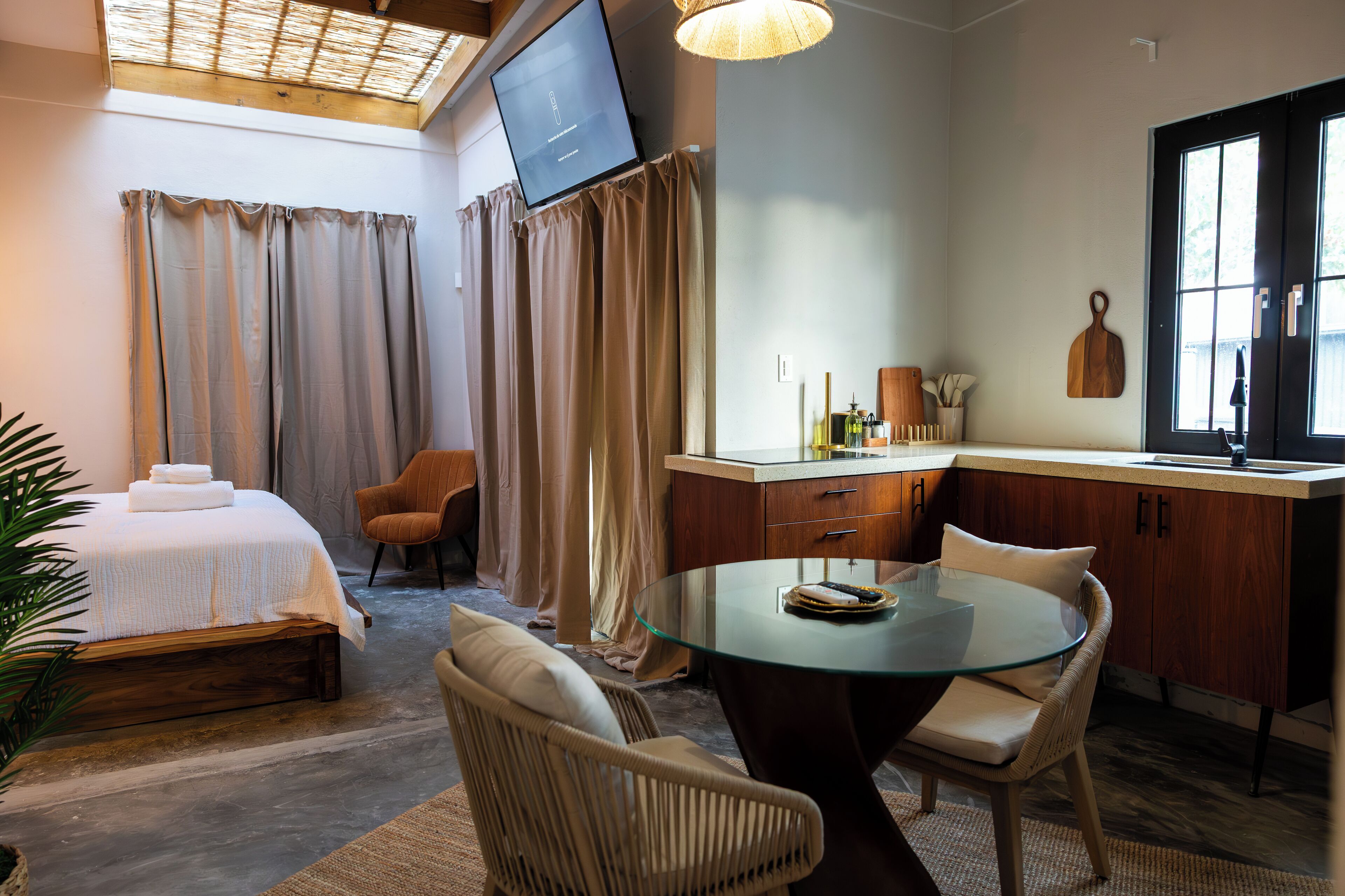 Luxe studio | Dineerruimte