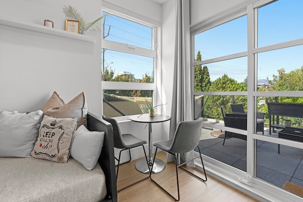 تلفزيون ذكي