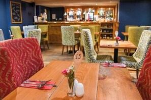 Restaurant - The Queens Hotel & Victoria Cloisters Apartments (York)