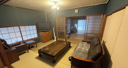 A large kitchen and room for children to play, this house is recommended for families.