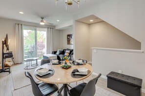 Interior - Home Base w/ Easy 1-80 Access: 4 Mi to Dtwn Reno! (Reno)