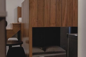 Room - Psych Hostel (Chiang Mai)