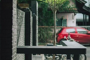 Garden - Psych Hostel (Chiang Mai)