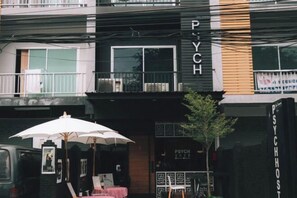 Exterior - Psych Hostel (Chiang Mai)