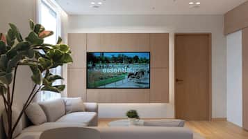Deluxe Penthouse, Kitchenette, City View | Living area
