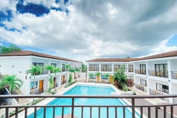 Alberca al aire libre